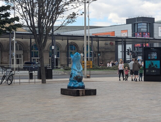 High quality image of Paragon Square in Hull. A rat and people walking towards the camera can be seen.